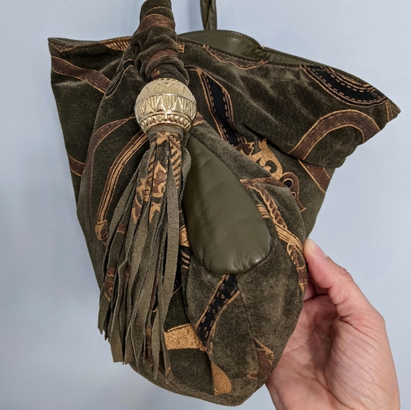 Vintage Park Avenue Olive Green Equestrian Horsebit Embossed Suede Leather Bag - Picture 9 of 12